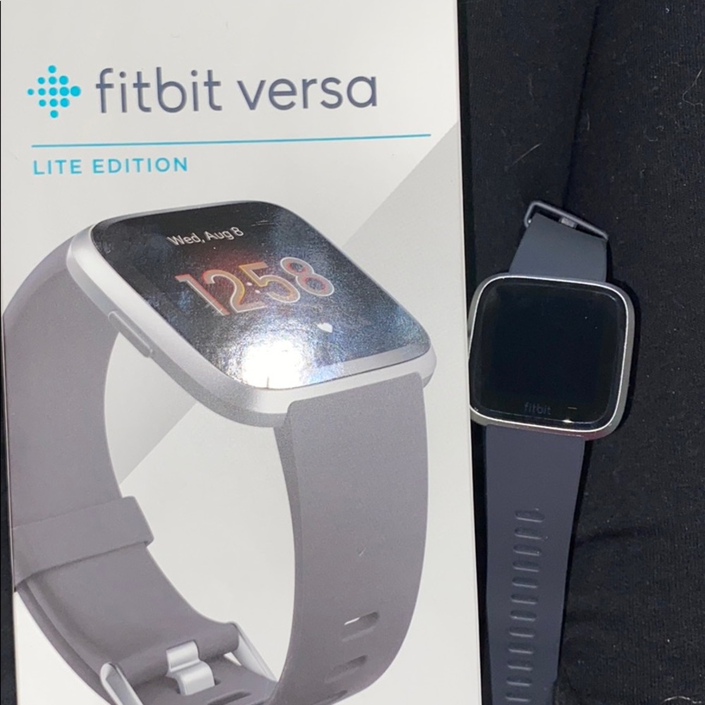 Fitbit Versa Lite